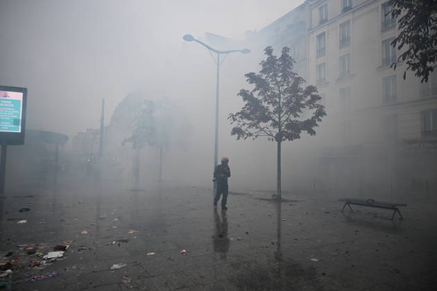 Police intervene in demonstrators amid ongoing protests in Paris PARIS, FRANCE - OCTOBER 24: Police clash with protesters with tear gas during a demonstration amid ongoing social and political tensions in Paris, France, on October 24, 2026. Mouneb Taim Anadolu Paris France. Editorial use only. Please get in touch for any other usage.  Copyright: x2026xAnadoluxMounebxTaimx