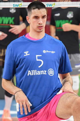 Preslav Petkov, Powervolleys Düren, 5 players warming up, single frame, action, October 24, 2026, Düren, Germany, volleyball, Men s Bundesliga 1, regular season, SWD Powervolleys Düren vs. WWK Volleys Munich xmhx
