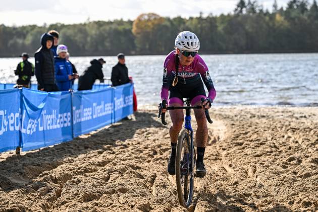Netherlands Denise Betsema pictured in action during the women s elite race of the HG Cross Heerde cyclocross cycling event, race 3 7 of the HG Cross competition, on Saturday 24 October 2026 in Heerde, Netherlands. DAVIDxPINTENS x190883926x