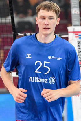 Andres Jefanov, Powervolleys Düren, age 25, warming up, single frame, action, October 24, 2026, Düren, Germany, volleyball, Men s Bundesliga 1, regular season, SWD Powervolleys Düren vs. WWK Volleys Munich xmhx