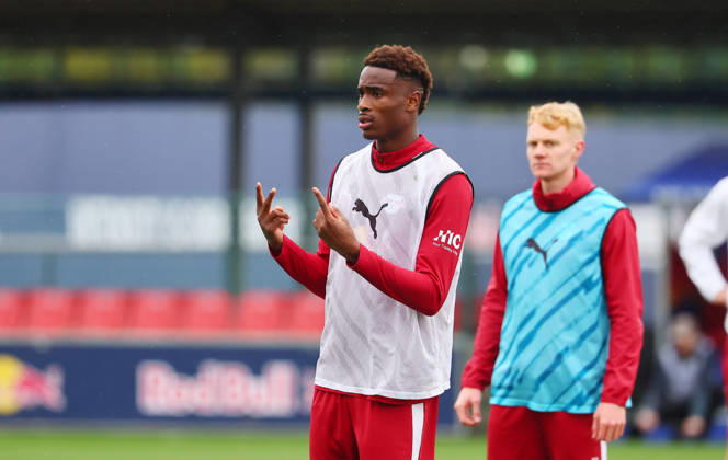 RB Leipzig Training, Bundesliga, Leipzig, October 25, 2026, RBL Academy Training Center, Soccer, Bundesliga, RB Leipzig Training, Pictured from left: Abdoul Kone 2, RB Leipzig, and Nicolas Seiwald 13, RB Leipzig, Picture Point
