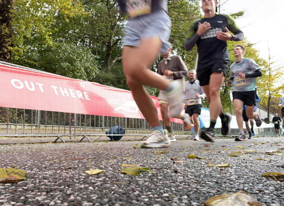 Half Marathon, Hamburg, Hamburg, RUNNING: The Heller Half Marathon. More than 20,000 runners participated in the half marathon through downtown Hamburg. Hamburg, Harbor, Elbe, City, Hamburg, Germany