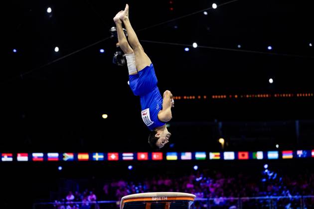 ROTTERDAM - Artur Davtyan (ARM) during the apparatus finals at the World Gymnastics Championships in Rotterdam Ahoy. IRIS VAN DEN BROEK ANP xVIxANPxSportx xxANPxIVx 573603431 originalFilename: 573603431.jpg