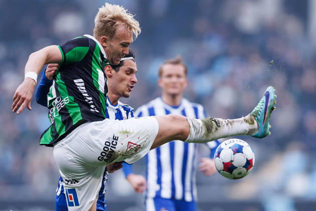Soccer, Allsvenskan, GAIS vs. IFK Göteborg, October 25, 2026: GAIS s Robin Wendin Thomasson and IFK Göteborg s Kevin Ackermann during the Allsvenskan soccer match between GAIS and IFK Göteborg on October 25, 2026, in Gothenburg  Copyright: MICHAELxERICHSEN BB261025MI031