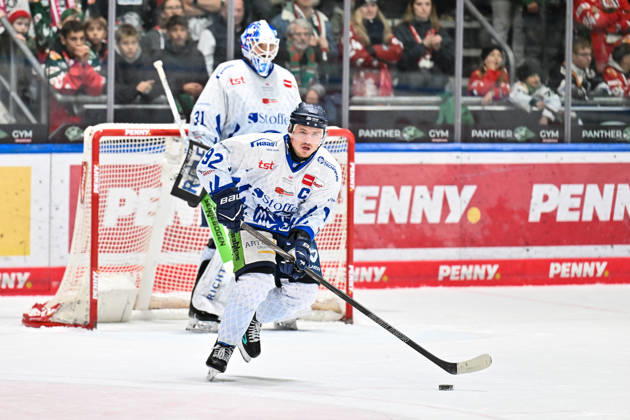 Penny DEL Augsburg Panthers vs. Straubing Tigers, October 25, 2026, AUGSBURG, GERMANY October 25: Marcel BRANDT of the Straubing Tigers with the puck during the Penny DEL game between the Augsburger Panther and the Straubing Tigers on Matchday 12 at Curt Frenzel Stadium Copyright: xBEAUTIFULxSPORTS Goldbergx