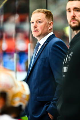 Mitch O Keefe, Coach, Head Coach, Nuremberg Ice Tigers, GER, Iserlohn Roosters vs. Nuremberg Ice Tigers, Ice Hockey, Penny DEL, Matchday 12, 2026–2027 Season, October 25, 2026, GER, Iserlohn Roosters vs. Nuremberg Ice Tigers, Ice Hockey, Penny DEL, Matchday 12, 2026–2027 Season, October 25, 2026, Iserlohn Copyright: xJonasxBrockmann Eibner-Pressefotox EP_JBN