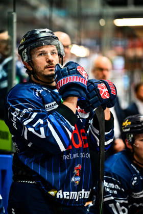 Christian Thomas, Iserlohn Roosters, 27, GER, Iserlohn Roosters vs. Nuremberg Ice Tigers, Ice Hockey, Penny DEL, Matchday 12, 2026–2027 Season, October 25, 2026, GER, Iserlohn Roosters vs. Nuremberg Ice Tigers, Ice Hockey, Penny DEL, Matchday 12, 2026–2027 Season, October 25, 2026, Iserlohn Copyright: xJonasxBrockmann Eibner-Pressefotox EP_JBN