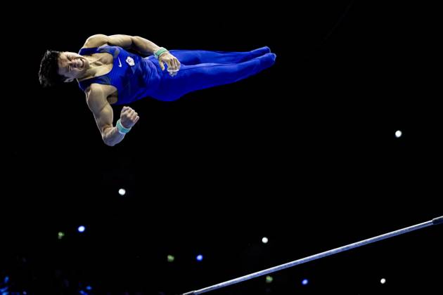 ROTTERDAM - Chia-Hung Tang (TPE) during the horizontal bar apparatus final at the World Gymnastics Championships in Rotterdam Ahoy. IRIS VAN DEN BROEK ANP xVIxANPxSportx xxANPxIVx 573625518 originalFilename: 573625518.jpg