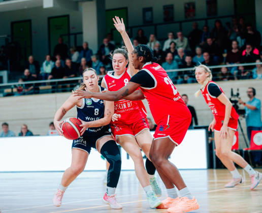 BB 1BL Halfit Lions vs. Herner TC Anna Suckstorff of the Halfit Lions during the 2026–2027 season in the DBBL Toyota Women s Basketball Bundesliga, in a game between the Halfit Lions and Herner TC at the SWH Arena on October 25, 2026, in Halle (Saale), Saxony-Anhalt, Germany