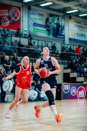 BB 1BL Halfit Lions vs. Herner TC Paula Wenemoser Halfit Lions during the 2026–2027 season in the DBBL Toyota Women s Basketball Bundesliga between the Halfit Lions and Herner TC at the SWH Arena on October 25, 2026, in Halle (Saale), Saxony-Anhalt, Germany