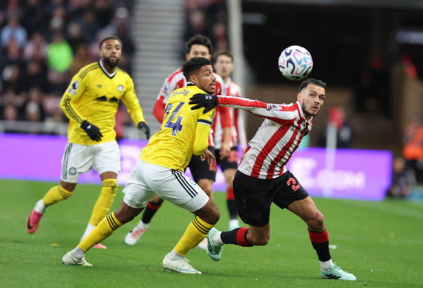 Sunderland, England, 25th October 2026. Enzo Le Fee (R) of Sunderland in action with James Justin of Leeds United during the Sunderland vs Leeds United Premier League match at the Stadium of Light, Sunderland. Picture credit should read: Nigel Roddis Sportimage EDITORIAL USE ONLY. No use with unauthorised audio, video, data, fixture lists, club league logos or live services. Online in-match use limited to 120 images, no video emulation. No use in betting, games or single club league player publications. SPI_019_NR_SUND_LEED SPI-5102-0019