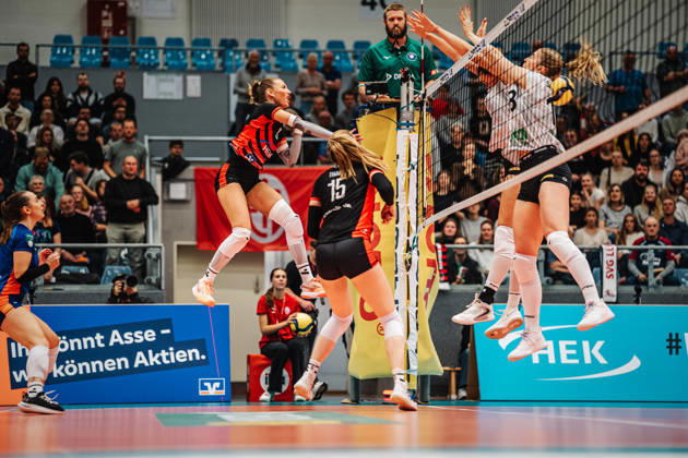 Women s Volleyball, 2026–2027 Season, DEKRA 1 Volleyball Bundesliga: ETV Hamburger Volksbank Volleys vs. USC Münster, October 25, 2026; Lina Köster 3; ETV Hamburger Volksbank Volleys on the attack; Hamburg CU Arena, Hamburg, Germany
