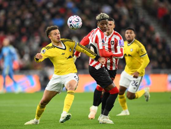 Ethan Ampadu of Leeds United (left) fends off Nilson Angulo of Sunderland Sunderland v Leeds United, Premier League, Football, Stadium of Light, Sunderland, Tyne & Wear, UK - 25 Oct 2026Sunderland Stadium of Light Tyne & Wear United Kingdom EDITORIAL USE ONLY No use with unauthorised audio, video, data, fixture lists, club league logos or live services. Online in-match use limited to 120 images, no video emulation. No use in betting, games or single club league player publications. Copyright: xRichardxLee Shutterstockx 17234649aw
