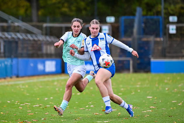 October 25, 2026, Soccer, Women s Bundesliga 2, 2026–2027, Matchday 10, Hertha BSC Berlin vs. SG 99 Andernach; Muriel Bey of Andernach in a tackle