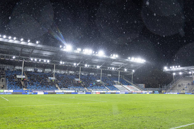 Germany: SV Waldhof Mannheim vs. TSG Hoffenheim II, 3. Liga, 2026–27 season, Carl Benz Stadium, Mannheim; Match suspended due to hail and heavy rain; Mannheim, Carl Benz Stadium, Baden-Württemberg, Germany Copyright: xBenedictxChristx