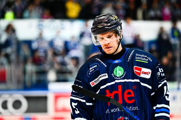 Joonas Nättinen, Iserlohn Roosters, 15, GER, Iserlohn Roosters vs. Nuremberg Ice Tigers, Ice Hockey, Penny DEL, Matchday 12, 2026–2027 Season, October 25, 2026, GER, Iserlohn Roosters vs. Nuremberg Ice Tigers, Ice Hockey, Penny DEL, Matchday 12, 2026–2027 Season, October 25, 2026, Iserlohn Copyright: xJonasxBrockmann Eibner-Pressefotox EP_JBN