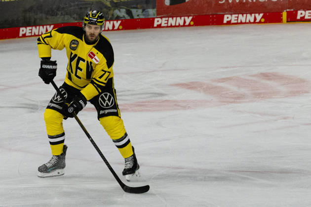 Krefeld, Germany, September 18, 2026 PENNY DEL 2026–2027 Game 12: Krefeld Pinguine vs. EHC Red Bull Munich Pictured: Mick Köhler (Koehler), KEV, YAYLA ARENA, North Rhine-Westphalia Copyright: xFotostandx xGoertzx