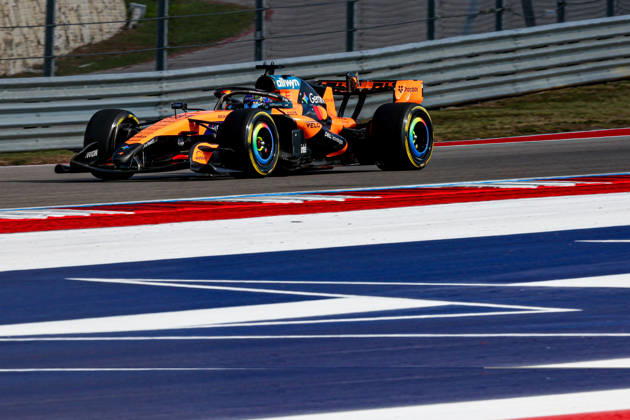 October 25, 2026, Italy: Oscar Piastri from Australia, driving the (81) McLaren Mastercard F1 Team MCL39 Mercedes during United States Grand Prix - Austin - Saturday - Qualifying at Circuit of the Americas (COTA) in Austin. Italy - ZUMAm313 20261025_zsp_m313_167 Copyright: xAlessioxMorgesex