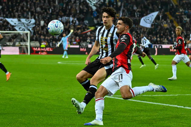 October 25, 2026, Udine: Milan™s Christian Pulisic (R) in action during the Italian Serie A soccer match between Udinese FC and AC Milan at the Bluenergy Stadium Stadio Friuli in Udine, Italy, 25 october 2026. ANSA Serie A - Udinese Vs Milan  - ZUMAa110 20261025_zaf_a110_040 Copyright: xAlessioxMarinix