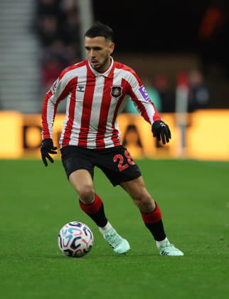 Sunderland, England, 25th October 2026. Enzo Le Fee of Sunderland during the Sunderland vs Leeds United Premier League match at the Stadium of Light, Sunderland. Picture credit should read: Nigel Roddis Sportimage EDITORIAL USE ONLY. No use with unauthorised audio, video, data, fixture lists, club league logos or live services. Online in-match use limited to 120 images, no video emulation. No use in betting, games or single club league player publications. SPI_102_NR_SUND_LEED SPI-5102-0102
