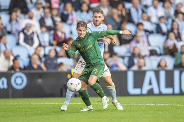 R.C. Celta vs. Real Betis Balompie, La Liga EA Sports,Matchday 10: Angel Ortiz of Real Betis in action during Matchday 10 of La Liga EA Sports: R.C. Celta vs. Real Betis on October 25, 2026, at Abanca Balaidos Stadium in Vigo, Pontevedra, Spain Copyright: xLuisxlorenzox