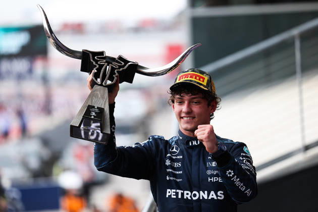 F1 - UNITED STATES GRAND PRIX 2026 KIMI ANTONELLI Andrea (ita), Mercedes AMG F1 Team W17, portrait podium during the 2026 Formula 1 United States Grand Prix, 18th round of the 2026 Formula One World Championship, WM, Weltmeisterschaft from October 23 to 25, 2026 on the Circuit of the America, in Austin, Texas, United States of America - AustinUnited States  Copyright: xEricxAlonsox