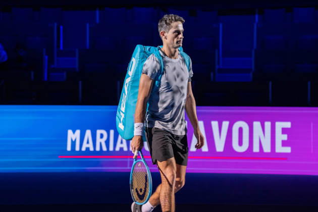 BASEL, SWITZERLAND, OCTOBER 26 Mariano Navone of Argentina in action during Day 3 of the Swiss Indoors Basel at St. Jakobshalle on October 26, 2026, in Basel, Switzerland Copyright: xJustPictures.ch PascalxvonxBürenx jp-en-EuSpIm-Pavo_Fotografie-732038