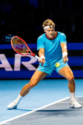 BASEL, SWITZERLAND, OCTOBER 26 Holger Rune of Denmark in action during Day 3 of the Swiss Indoors Basel at St. Jakobshalle on October 26, 2026, in Basel, Switzerland Copyright: xJustPictures.ch PascalxvonxBürenx jp-en-EuSpIm-Pavo_Fotografie-00200