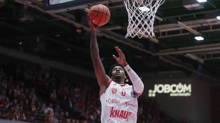 Pictured: Eddie Colbert III of the Würzburg Baskets, 0, making a layup, 26 10 2026,Fitness First Würzburg Baskets vs. NINERS Chemnitz, easyCredit BBL, Matchday 6, Germany, 97072, tectake Arena Würzburg, Copyright: HMBxMedia xJulienxBecker