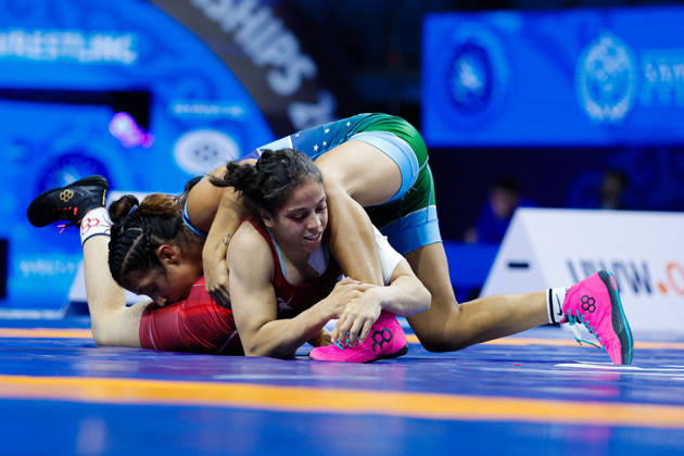 Senior World Championships, 50 kg Open Weight: Thalia Oliveira De Freitas (BRA) def. Ibtissem Doudou (ALG) Copyright: xKostadinxAndonovx