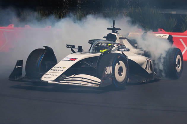 Mexico City Hosts Cadillac F1 Showrun with Driver Sergio Perez MEXICO CITY, MEXICO - OCTOBER 28: Formula 1 driver Sergio Perez of Mexico drives during a showrun on Paseo de la Reforma Avenue, in Mexico City, Mexico on October 28, 2026. The exhibition took place ahead of the Mexico City Grand Prix, where Perez will mark his 300th career Formula 1 race start. Daniel Cardenas Anadolu Mexico City Mexico. Editorial use only. Please get in touch for any other usage.  Copyright: x2026xAnadoluxDanielxCardenasx