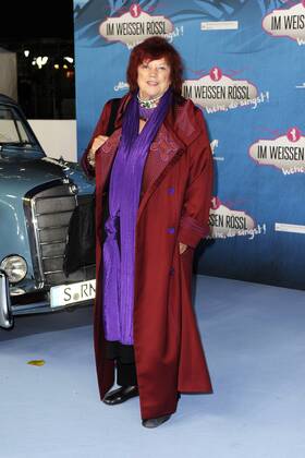 Regina Ziegler bei der Premiere des Kinofilms Im Weissen Rössl - Wehe, du singst! im Cinestar Sony Center am Potsdamer Platz. Berlin, 04.11.2013 Foto:xFredericx xFuturexImage
