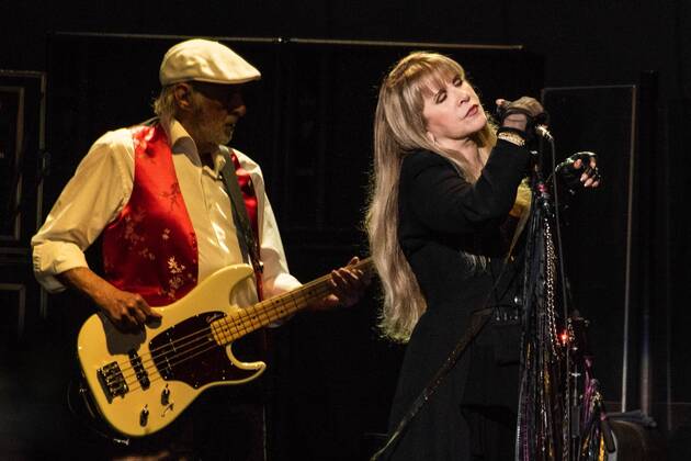 SAN JOSE, CA - NOVEMBER 21: Stevie Nicks and John McVie of Fleetwood Mac perform onstage at The SAP Center on November 21, 2018 in San Jose, California. Photo: Chris Tuite imageSPACE MediaPunch Copyright: ximageSPACEx