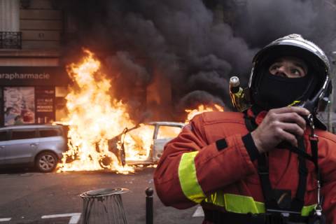 Thousands of demonstrators gathered on the Champs-Elysees and in the surrounding areas for Act IV of the protest movement of the Yellow Vests. Numerous clashes with the police were observed.  JanxSchmidt-Whitley LexPictorium LePictorium_0196152