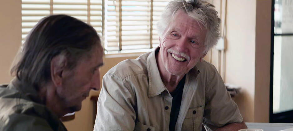 LUCKY, from left: Harry Dean Stanton, Tom Skerritt, 2017. Magnolia Pictures courtesy Everett Collection !ACHTUNG AUFNAHMEDATUM GESCHÃ„TZT! PUBLICATIONXNOTxINxCANxCHNxFRAxITAxJPNxNORxPOLxRUSxESPxUKxUSA Copyright: xMagnoliaxPictures CourtesyxEverettxCollectionx MCDLUCK EC036