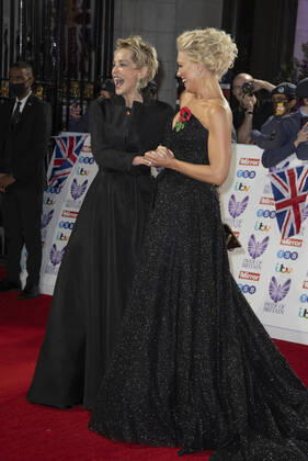October 30, 2021, London, United Kingdom: Sharon Stone and Hannah Waddingham attend the Pride of Britain awards in partnership with TSB at the Grosvenor House Hotel, Park Street in London. London United Kingdom - ZUMAs197 20211030_zaa_s197_524 Copyright: xGaryxMitchellx