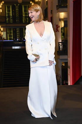 Nina Gummich bei der Premiere des Kinofilms Der Passfälscher The Forger auf der Berlinale 2022 72. Internationale Filmfestspiele Berlin im Friedrichstadt-Palast. Berlin, 13.02.2022 Foto:xF.xKernx xFuturexImage