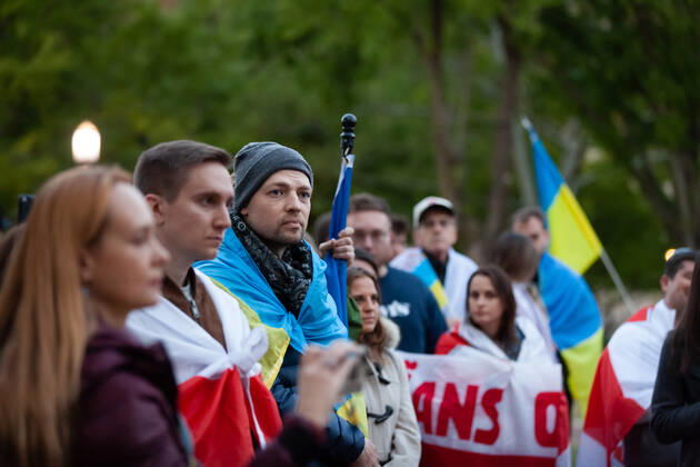 Belarusian opposition leader Sviatlana Tsikhanouskaya attends Ukraine protest Protesters listen to Belarusian opposition leader Sviatlana Tsikhanouskaya speak at a rally at the White House against Russia s war in Ukraine. The Belarusian community in the Washington, DC metro area joined US Ukrainian Activists daily protest at the White House to show their support. Both countries currently suffer at the hands of Russian President Vladimir Putin: Ukraine is under attack, and Belarus is led by Putin puppet Alexander Lukashenko. Washington DC United States  Copyright: xAllisonxBaileyx originalFilename: bailey-belarusi220428_npda6