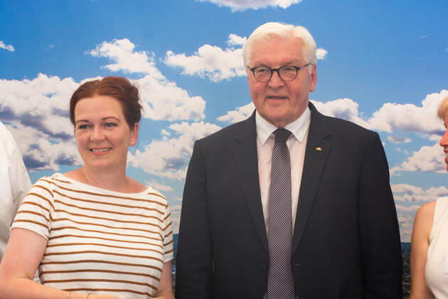Frank-Walter Steinmeierï¼apresident Of Germany, Visits The Opening Of Villa Hammerschmidt In Bonn Frank-Walter Steinmeierï¼apresident of Germany is seen visiting Bonn city information booth with Katja Dörner, Bonn mayor during the opening day of Villa Hammerschmidt in Bonn, Germany on June18ï¼a2022 Bonn Germany  Copyright: xYingxTangx originalFilename: tang-notitle220618_npAwx