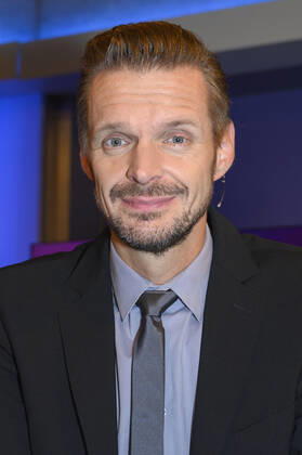 Florian Schroeder on the ARD talk show maischberger in WDR Studio BS 3 Cologne, 04 10 2022 Foto:xD.xAnoraganingrumx xFuturexImage