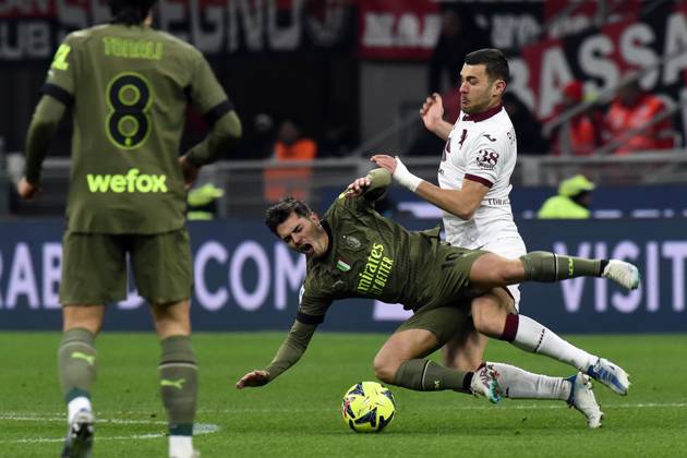 Photo IPP Paolo Bona Milan 10 02 2023 Serie A Football Championship season 2022 2023 Milan Turin In the photo Brahim Diaz and Alessandro Buongiorno Italy Photo Press Worldwide Copyright 0