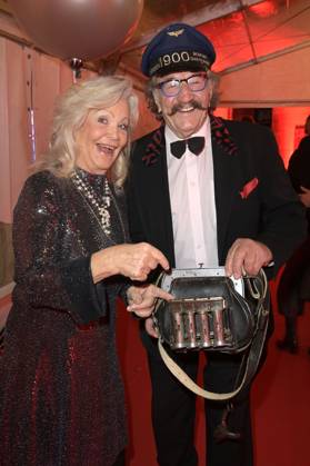 Dorit Gäbler with husband Karl Heinz Bellmann at the 15 Hope Gala 2023 at the Schauspielhaus Dresden, 28 10 2023 Foto:xF.xKernx xFuturexImagex hope_3054