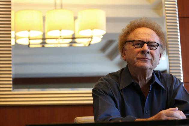 American singer Art Garfunkel in Seoul American singer Art Garfunkel in Seoul American singer Art Garfunkel poses for a photo during a publicity event in Seoul on Feb. 12, 2015. His concert is scheduled to be held in Seoul on Feb. 14. (Yonhap) 2015-02-12 14:59:38 < 1980-2015 YONHAPNEWS AGENCY. .> ¼­¿ï ¼­¿ï EDITORIAL USE ONLY  Copyright: xx PYH2015021208230034400 YonhapxNewsx yonphotos082508