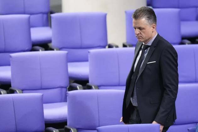 German Bundestag, 145th plenary session Thorsten Frei CDU pensive on his way through the plenary at the 145th session of the German Bundestag in Berlin, 15 12 2023