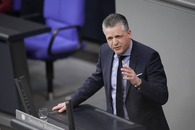 German Bundestag, 145th plenary session Thorsten Frei CDU very energetic with powerful gesture in portrait during his speech on the supplementary budget 2023 at the 145th session of the German Bundestag in Berlin, 15 12 2023 Berlin Berlin Germany