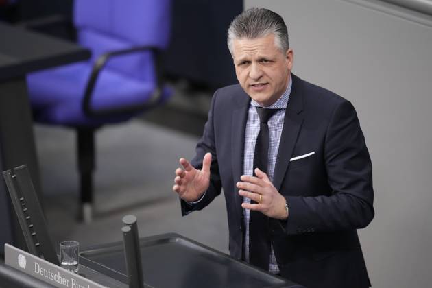 German Bundestag, 145th plenary session Thorsten Frei CDU very energetic with powerful gesture in portrait during his speech on the supplementary budget 2023 at the 145th session of the German Bundestag in Berlin, 15 12 2023 Berlin Berlin Germany