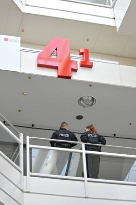 Frankfurt Book Fair 2023 Police presence on 18 10 2023 at the Frankfurt Book Fair 20231018MWI105342