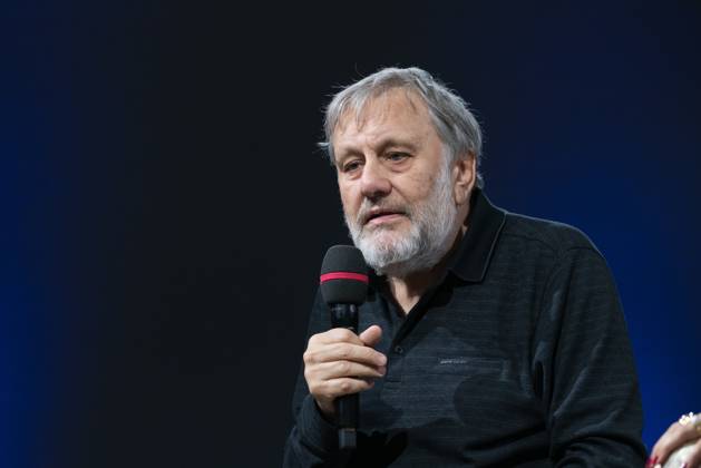 FRANKFURT AM MAIN, Germany - October 18 2023: Slavoj Å½iÅ¾ek auf der 75. Frankfurter Buchmesse FRANKFURT AM MAIN, Germany - October 18 2023: Slavoj Å½iÅ¾ek (*1949, ) auf der Bühne auf der 75. Frankfurter Buchmesse Copyright: xZoonar.com MarkusxWissmannx 20943725