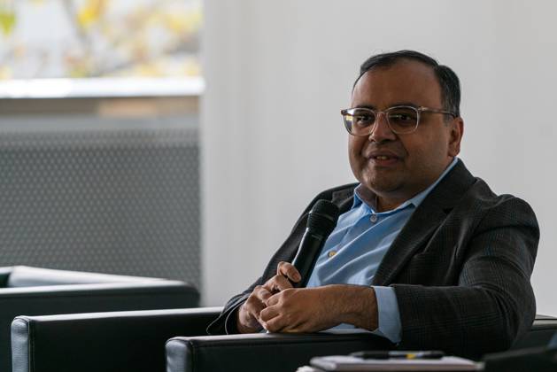 FRANKFURT AM MAIN, Germany - October 18 2023: Nihar Malaviya auf der 75. Frankfurter Buchmesse FRANKFURT AM MAIN, Germany - October 18 2023: Nihar Malaviya auf der Bühne auf der 75. Frankfurter Buchmesse Copyright: xZoonar.com MarkusxWissmannx 20943734