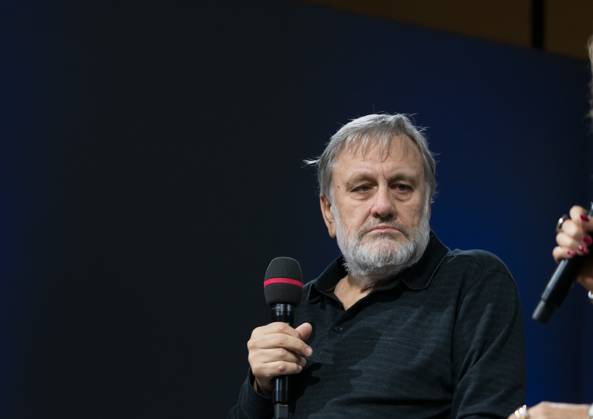 FRANKFURT AM MAIN, Germany - October 18 2023: Slavoj Å½iÅ¾ek auf der 75. Frankfurter Buchmesse FRANKFURT AM MAIN, Germany - October 18 2023: Slavoj Å½iÅ¾ek (*1949, ) auf der Bühne auf der 75. Frankfurter Buchmesse Copyright: xZoonar.com MarkusxWissmannx 20943933